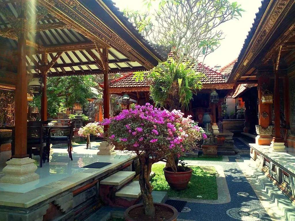Artini 1 Cottage Ubud 2*,